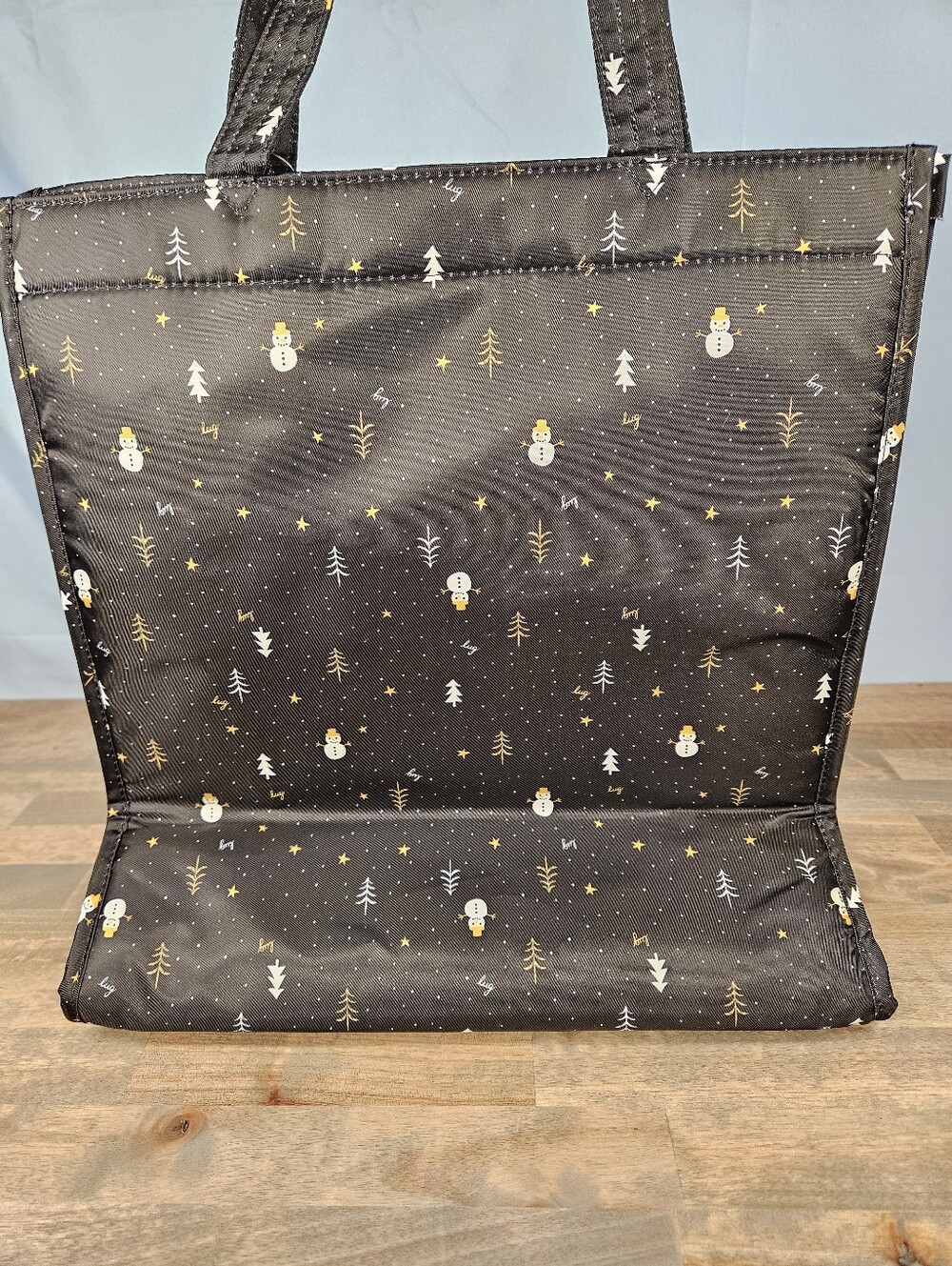 Lug Snowman Runner Tote - Picture 6 of 8